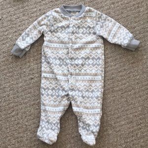 Carter’s snap up fleece pajamas outfit onesie 3M!